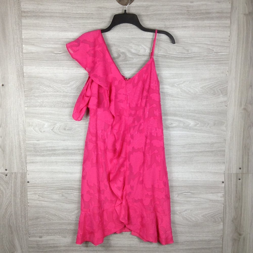 🌸CeCe pink Dress